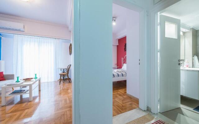 Athens Centre Flat 2 min. from Evangelismos Metro