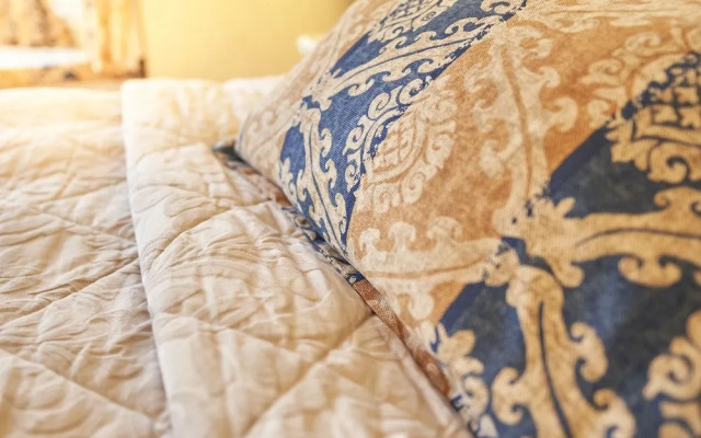 Quilt and Croissants