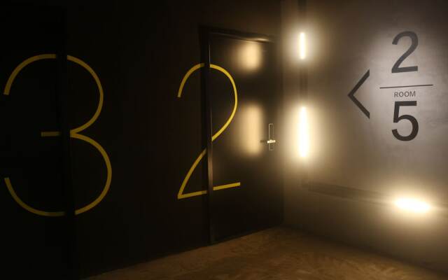 Black Gold Factory Boutique Design Hotel