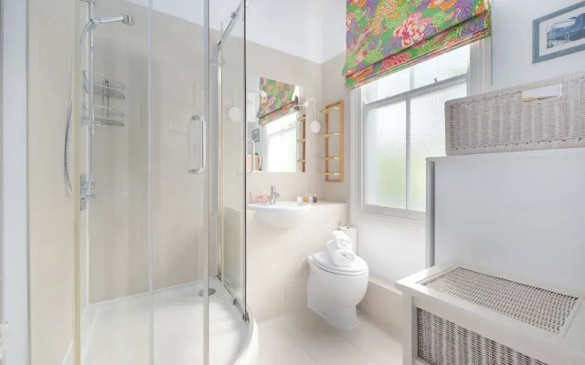 A West London Retreat