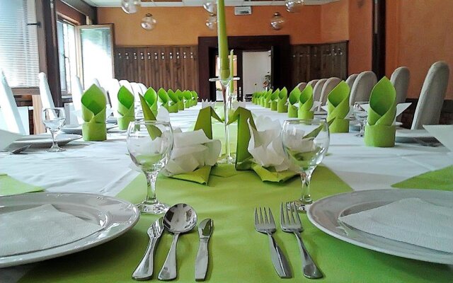 Hotel Ácko