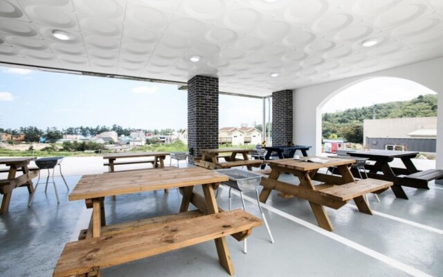 Samcheok Blue Pearl Pension