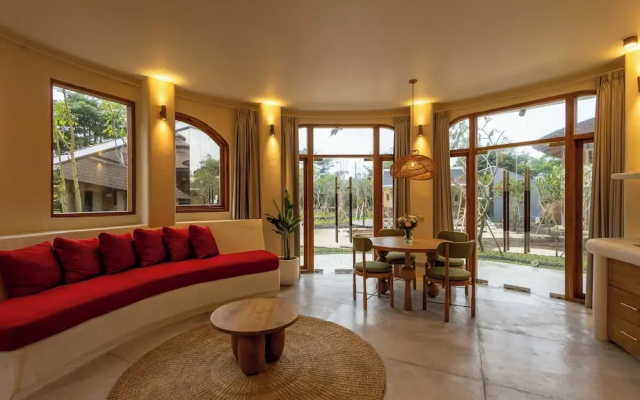 Nuanu Suites & Accommodations