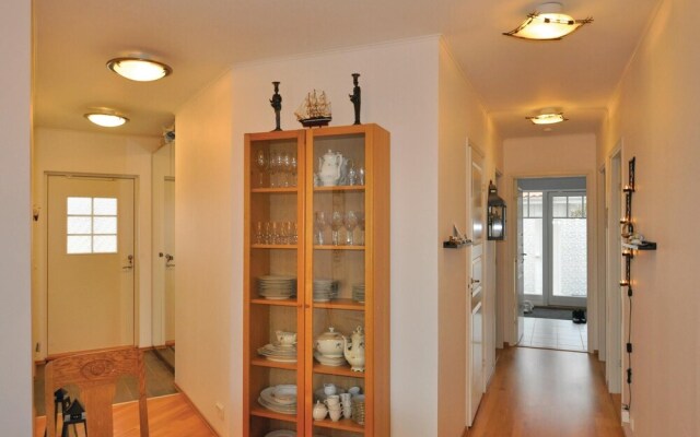 Stunning Home in Hamburgsund With 3 Bedrooms and Wifi