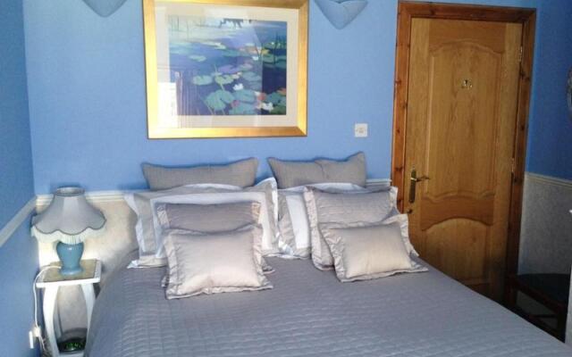 Manor House Apartment  Ravelston Dykes