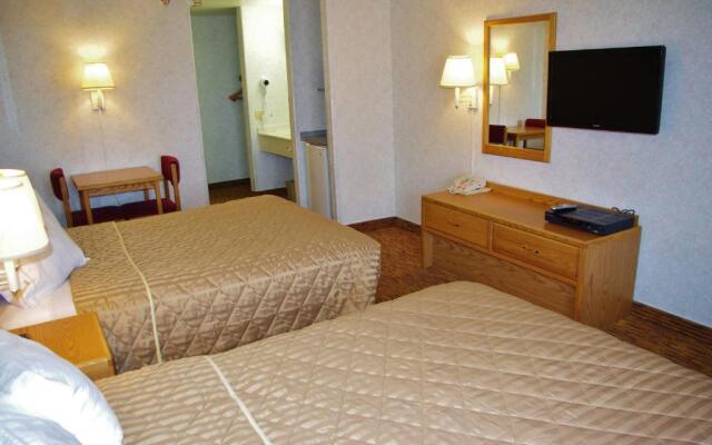 Glenwood Springs Cedar Lodge