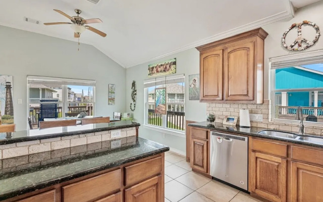 Outlaw's Inn 3 Bedroom Home