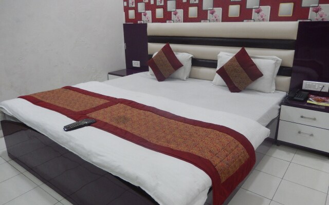 OYO 7845 Hotel Orchid Garden