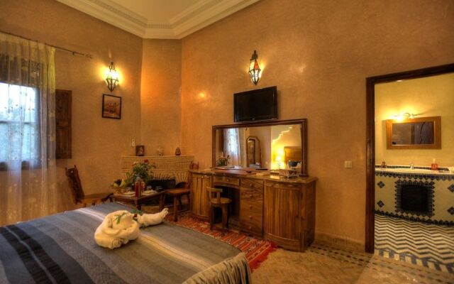 Villa Dar Mya Palmiers