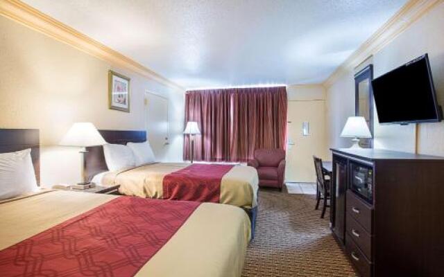 Rodeway Inn & Suites Birmingham I-59 exit 134