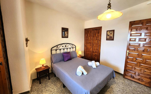 Edf Almijara - Sleeps 4