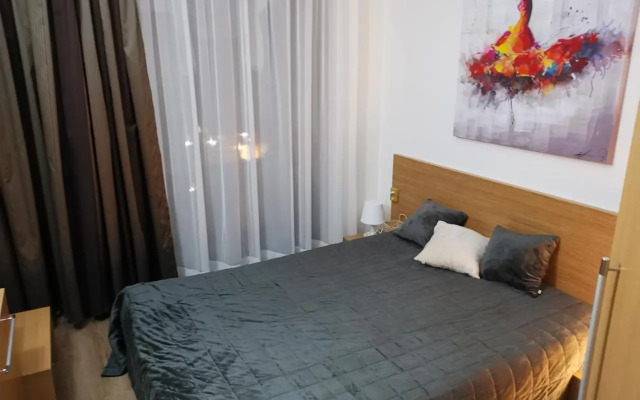 Paradise Bay D8 Apartment