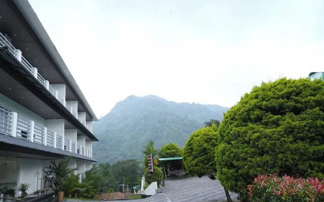 Misty Garden Resorts