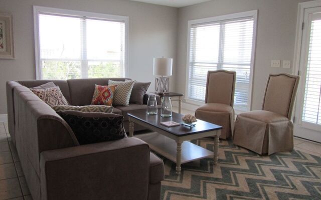 Water Street Duplex by RedAwning