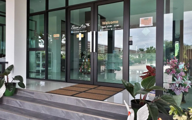 Baan Lita Phimai