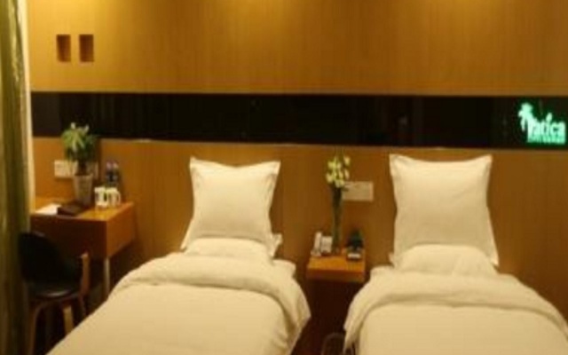 Vatica ChaoYang the East of Railway Station XinHua Road Hotel – Guest Rooms – Chaoyang