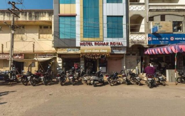 Hotel Ronak Royal