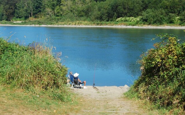 Thunderbird RV & Camping Resort