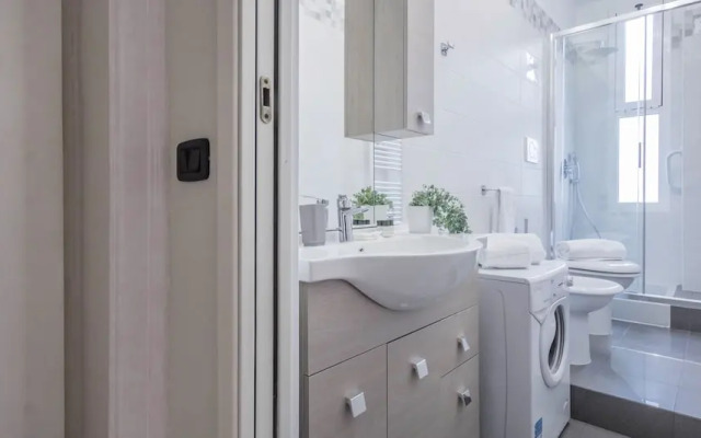 JOIVY Elegant 1 Br Flat Next To Milano Centrale