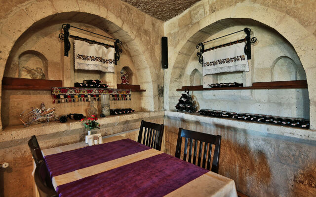 Cappadocia Cave Suites Adult Only +12