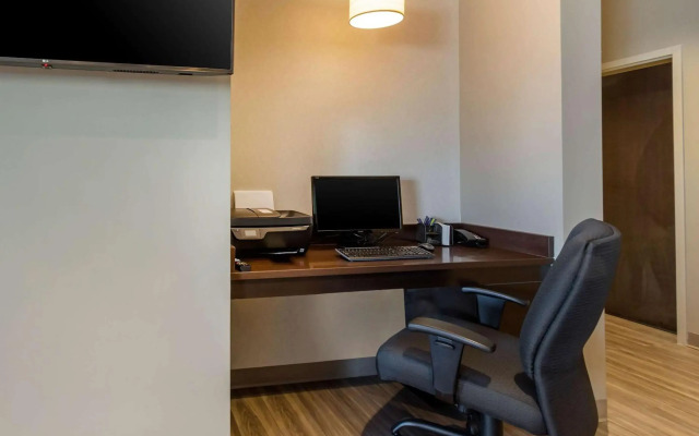 Sleep Inn & Suites Tampa South
