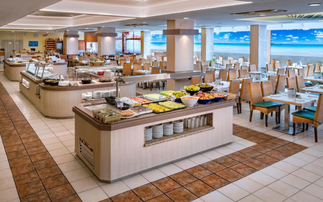 Hotel GHT Oasis Tossa & Spa