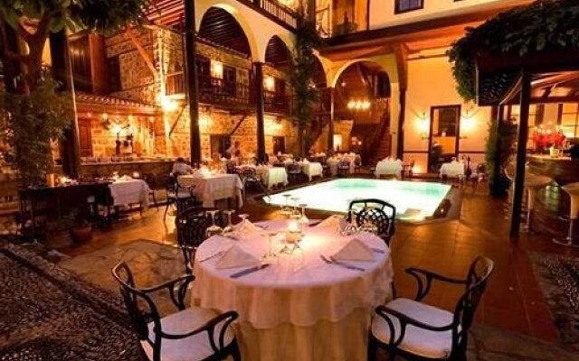 Alp Pasa Regency Suites