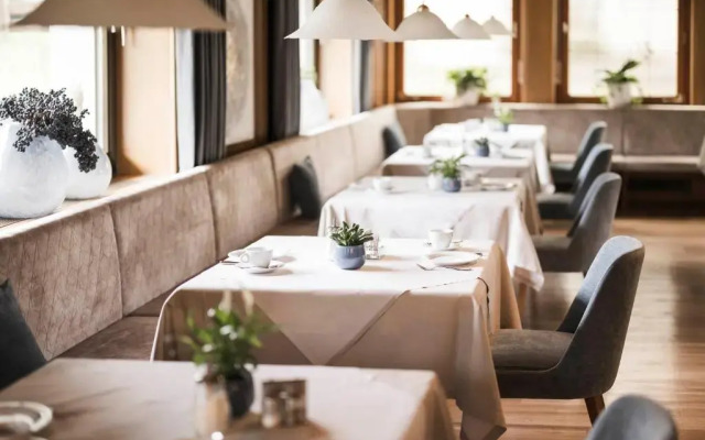 Hotel Karin