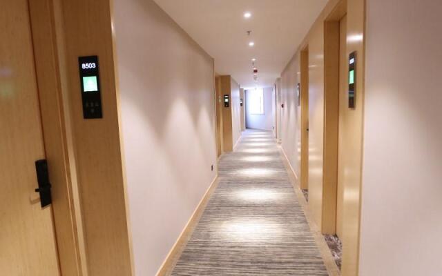 GreenTree Inn Express Linyi Tangtou Hot Spring Guantang Street