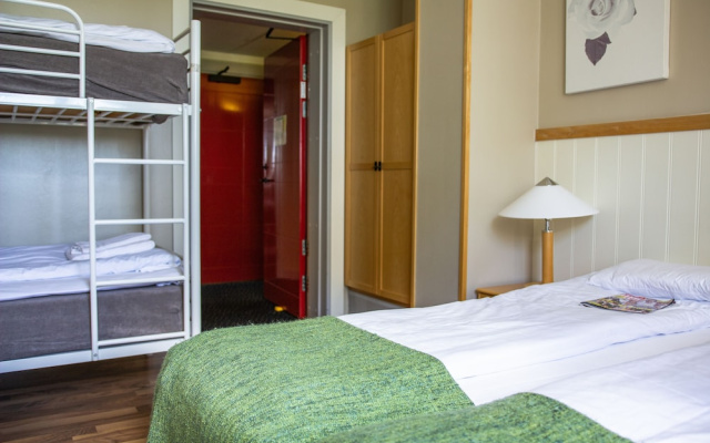 Hotell Hehrne Restad Gard