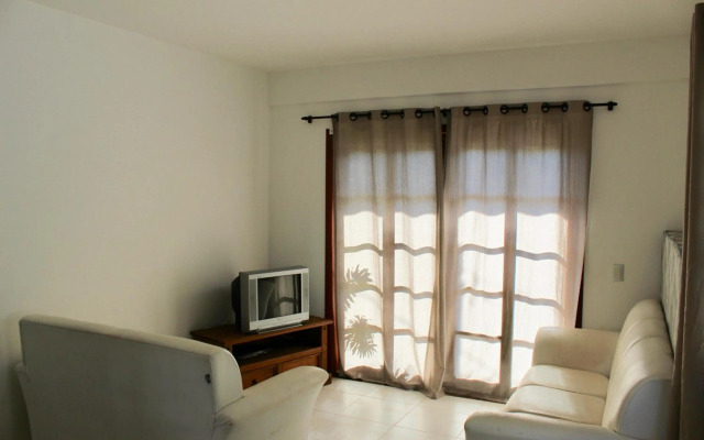 Sobrado com piscina em Mariscal Rutilio N125