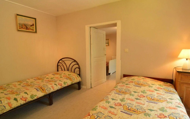 Holiday Home in La Rouge Miniere Nature Haven