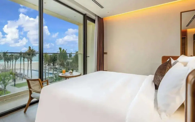 5BR Luxury Villa: Elite Services & Privacy