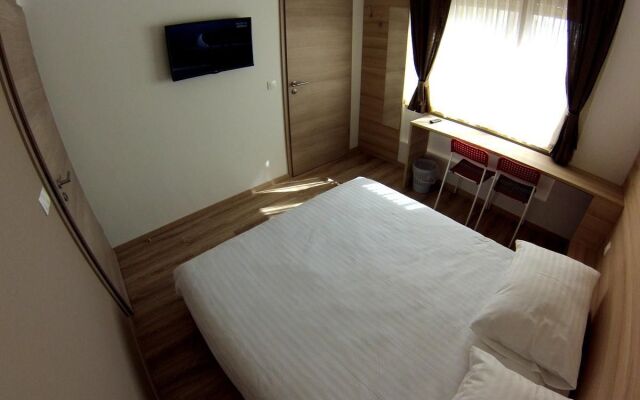Sweet Dreams Rooms and Apartments Postojna