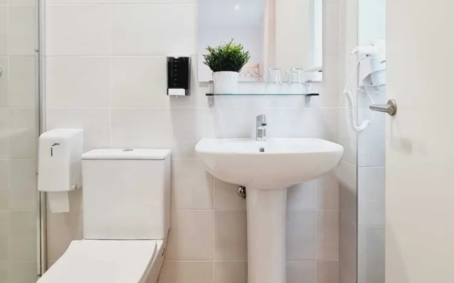 Bilbao rooms & kitchen Santutxu