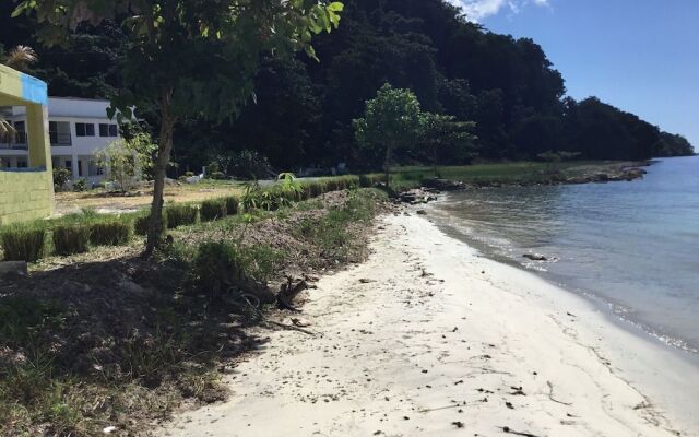 Stoner's Beach Resort
