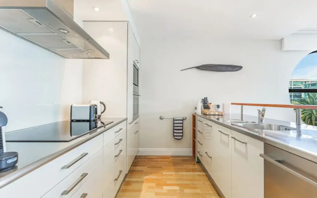 Stylish Retreat 2Br Apartment Bliss