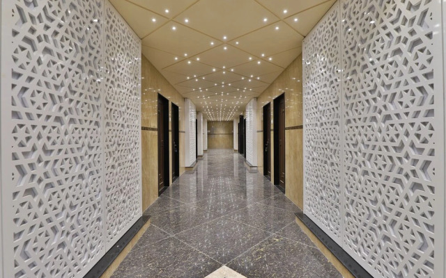 OYO 30559 Center Point