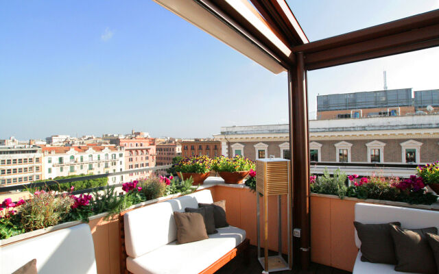 Roof Suite Rome Historic Residence