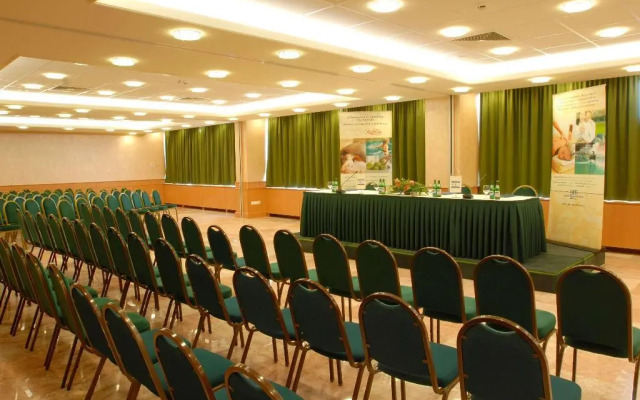 Danubius Hotel Arena