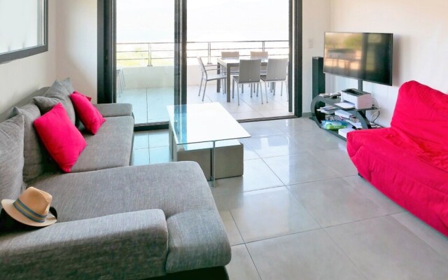 Villa-appartement Propriano - Sunny, 3-bedroom Apartment With Furnishe