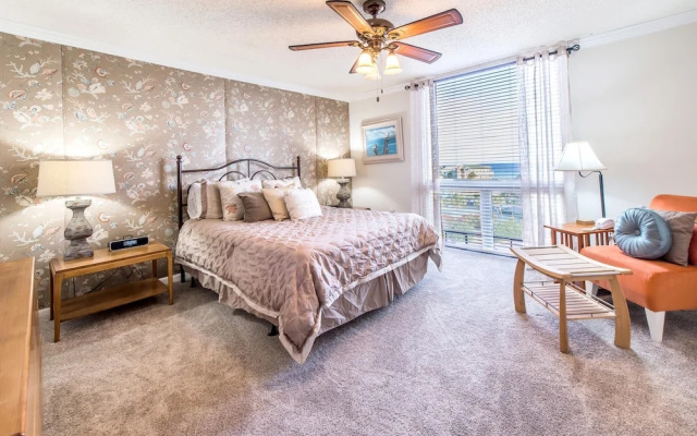 Shoreline Towers 3074