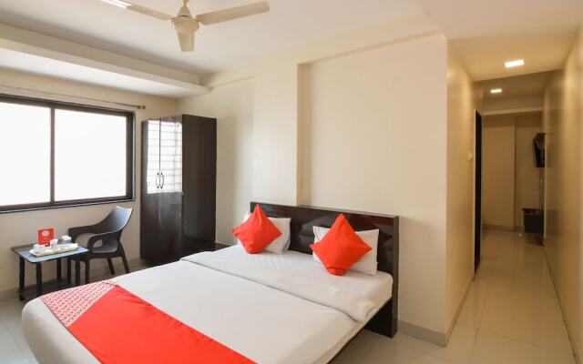 OYO 19879 Chetan Executive