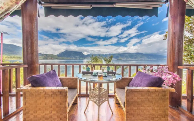 Lugu Lake In Love Inn Hostel