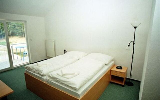 Motel Dacice