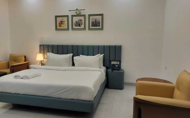 The Hoften Elite 32 Avenue, Sector 15, Gurugram