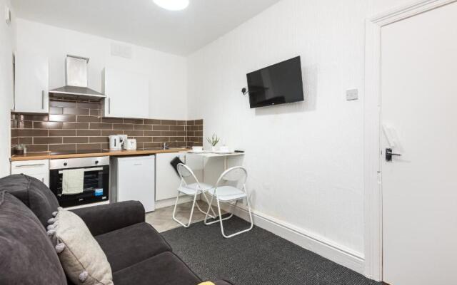 Velvet Coaster Apartments