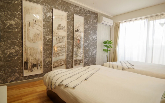 Nipponbashi Art Hotel