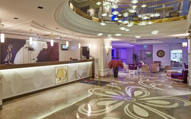 Double Tree By Hilton Izmir Alsancak