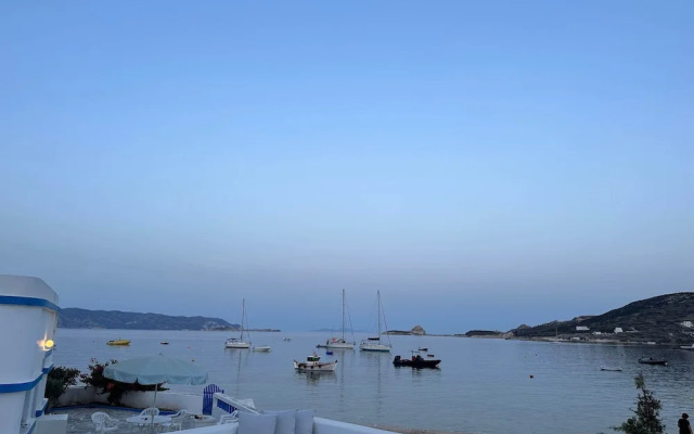 Milos AquaBliss Beachfront Villa